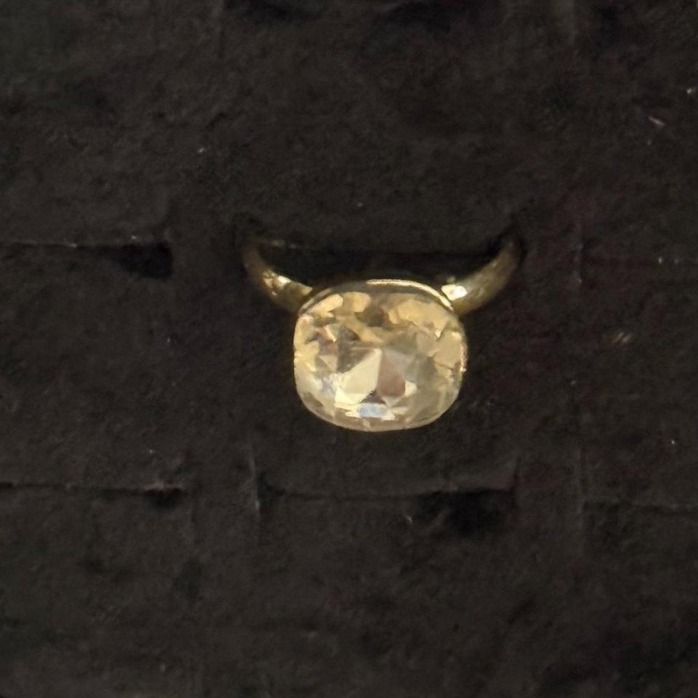 Adjustable Gold ring with a large stone